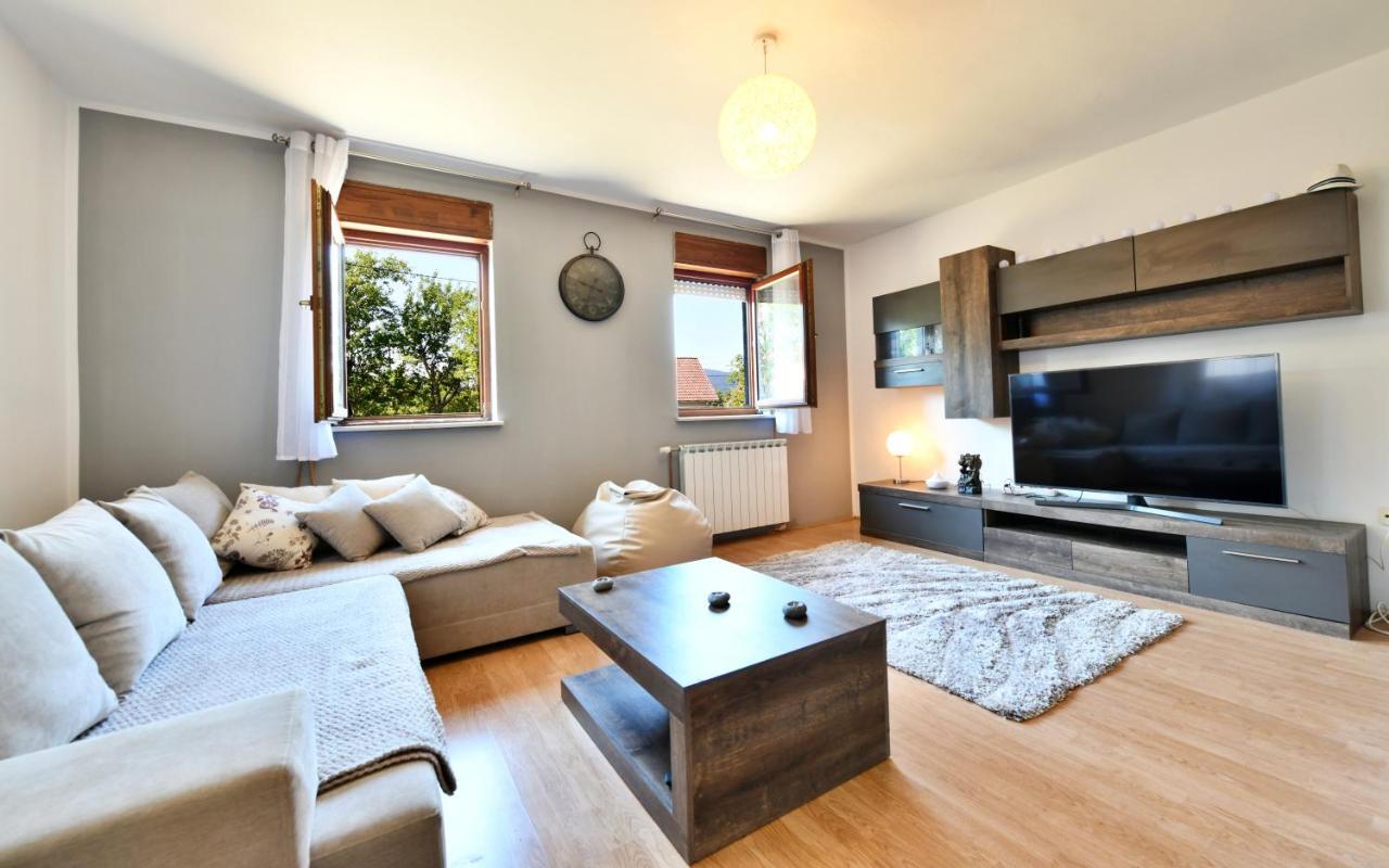Josipa Appartement Saborsko Buitenkant foto